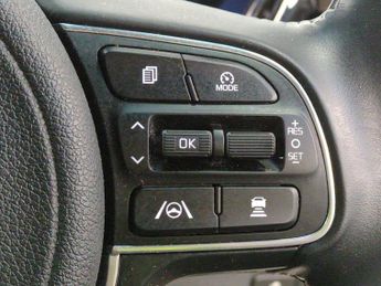 Kia Niro 64kWh 2 (201 bhp) - PADDLE SHIFT - PARK SENSORS - DRIVING MODES