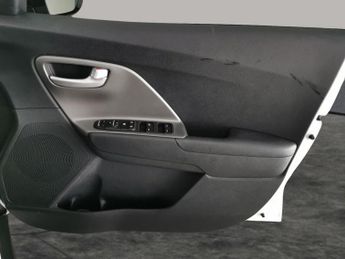 Kia Niro 64kWh 2 (201 bhp) - PADDLE SHIFT - PARK SENSORS - DRIVING MODES