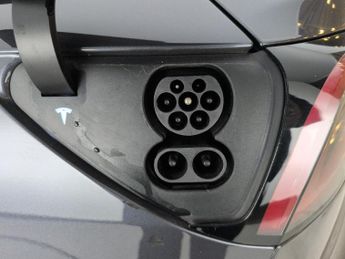 Tesla Model 3 Standard Range Plus RWD (241 bhp) - PARK ASSIST - LED - REVERSE 