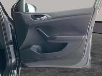 Volkswagen T-cross 1.0 TSI R-Line DSG (110 ps) - BLIND SPOT ASSIST - BLUETOOTH - DI