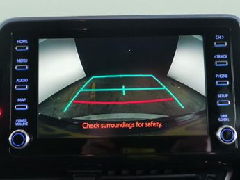 Toyota C-HR 1.8 VVT-h GPF Design CVT (122 ps) - LED - REVERSE CAM - NAV