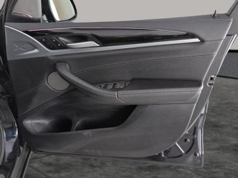 BMW iX3 80kWh Premier Edition Pro (286 ps) - HUD - PARK ASSIST - HK AUDI