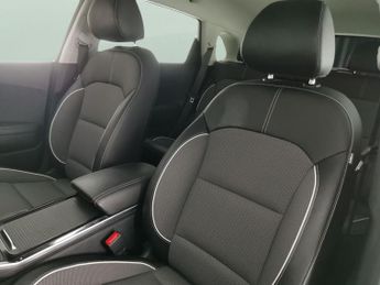 Kia Niro 64kWh 2 (201 bhp) - PADDLE SHIFT - PARK SENSORS - DRIVING MODES