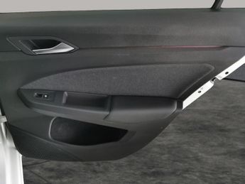 Volkswagen Golf 1.5 eTSI MHEV Life DSG (150 ps) - ACTIVE INFO DISPLAY - BLUETOOT