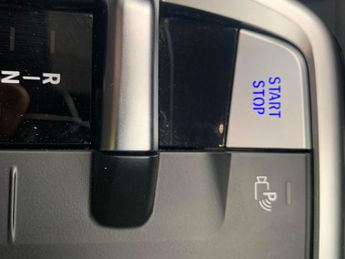 BMW iX1 30 66.5kWh M Sport xDrive (11kW Charger) (313 ps) - ALCANTARA