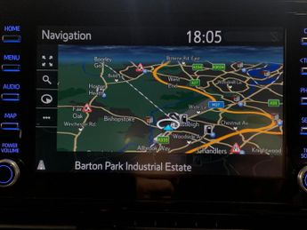 Toyota C-HR 1.8 VVT-h GPF Design CVT (122 ps) - LED - REVERSE CAM - NAV