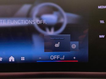 BMW iX1 30 66.5kWh M Sport xDrive (11kW Charger) (313 ps) - ALCANTARA