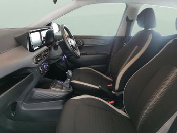 Hyundai i10 1.0 SE Connect (67 ps) - BLUETOOTH - CLIMATE CONTROL - DAB