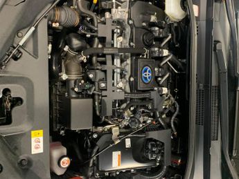 Toyota C-HR 1.8 VVT-h GPF Design CVT (122 ps) - LED - REVERSE CAM - NAV