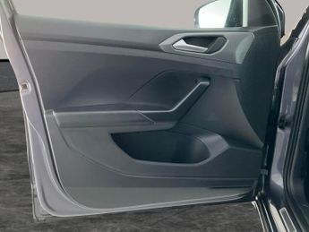 Volkswagen T-cross 1.0 TSI R-Line DSG (110 ps) - BLIND SPOT ASSIST - BLUETOOTH - DI