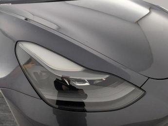 Tesla Model 3 Standard Range Plus RWD (241 bhp) - PARK ASSIST - LED - REVERSE 