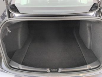 Tesla Model 3 Standard Range Plus RWD (241 bhp) - PARK ASSIST - LED - REVERSE 