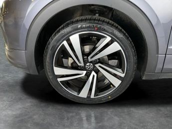 Volkswagen T-cross 1.0 TSI R-Line DSG (110 ps) - BLIND SPOT ASSIST - BLUETOOTH - DI