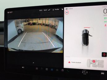 Tesla Model 3 Standard Range Plus RWD (241 bhp) - PARK ASSIST - LED - REVERSE 