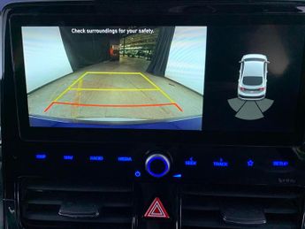Hyundai Ioniq 38.3kWh Premium (136 ps) - REVERSE CAM - NAV - HEATED SEATS