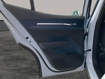 Volvo Ex30 Single Motor 51kWh Plus (272 ps) - CARPLAY - HK AUDIO - ACTIVE L