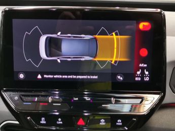 Volkswagen ID.3 Pro Performance 58kWh Life (204 ps) - BLUETOOTH - PARK SENSORS -