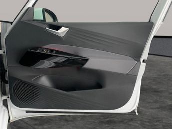 Volkswagen ID.3 Pro Performance 58kWh Life (204 ps) - BLUETOOTH - PARK SENSORS -