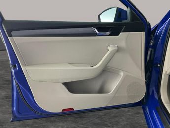 Skoda Superb 1.4 TSI iV 13kWh SE L Plug-in DSG (218 ps) - HEATED LEATHER