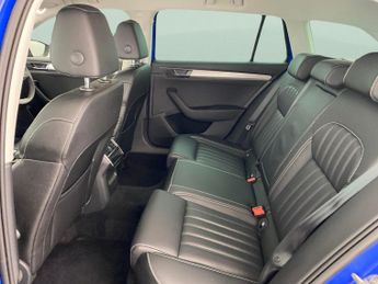 Skoda Superb 1.4 TSI iV 13kWh SE Technology Plug-in DSG (218 ps) - DAB - PRIV