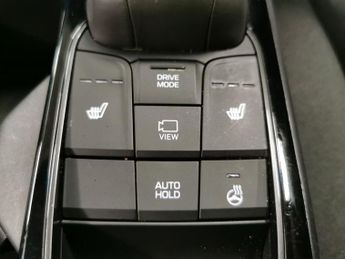 Hyundai Ioniq 38.3kWh Premium (136 ps) - REVERSE CAM - NAV - HEATED SEATS