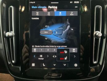 Volvo C40 Recharge 69kWh Plus (231 ps) - CARPLAY - KEYLESS ENTRY - AUTO PA