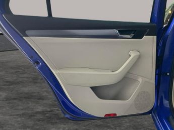 Skoda Superb 1.4 TSI iV 13kWh SE L Plug-in DSG (218 ps) - HEATED LEATHER