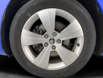 Skoda Superb 1.4 TSI iV 13kWh SE Technology Plug-in DSG (218 ps) - DAB - PRIV