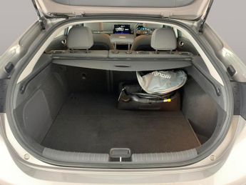 Hyundai Ioniq 38.3kWh Premium (136 ps) - REVERSE CAM - NAV - HEATED SEATS