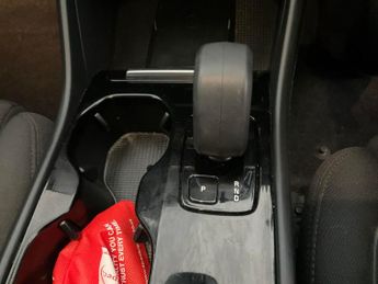 Volvo C40 Recharge 69kWh Plus (231 ps) - CARPLAY - KEYLESS ENTRY - AUTO PA