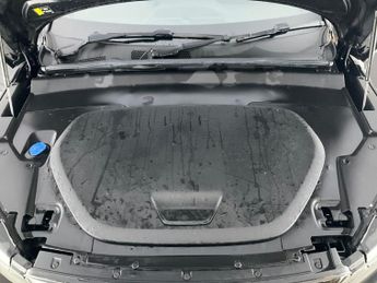 Volvo C40 Recharge 69kWh Plus (231 ps) - CARPLAY - KEYLESS ENTRY - AUTO PA