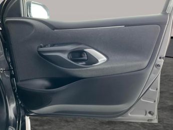 Toyota Yaris 1.5 VVT-h Icon E-CVT (116 ps) - BLUETOOTH - DRIVING MODES