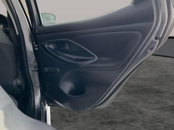 Toyota Yaris 1.5 VVT-h Icon E-CVT (116 ps) - BLUETOOTH - DRIVING MODES