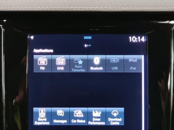 Volvo V60 2.0h T8 Recharge 11.6kWh Polestar Engineered Plug-in AWD (405 ps