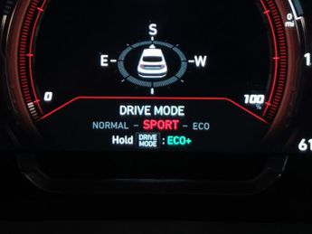 Hyundai Ioniq 38.3kWh Premium (136 ps) - REVERSE CAM - NAV - HEATED SEATS