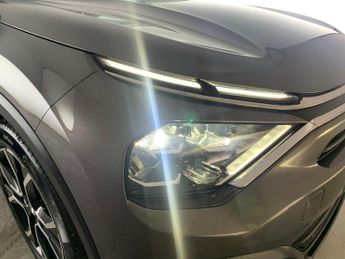 Citroen e-C4 50kWh Sense Plus (11kW Charger) (136 ps) - LANE DEPARTURE  - BLU