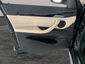 BMW X1 1.5 25e 10kWh xLine Plug-in xDrive (220 ps) - PERFORMANCE CONTRO