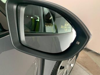 Volkswagen ID.3 Pro 58kWh Family (145 ps) - COMFORT PACK - BLUETOOTH - PARK SENS