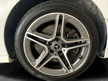 Mercedes-Benz CLA 1.3 CLA250e 15.6kWh AMG Line (Premium) Coupe Plug-in 8G-DCT (218