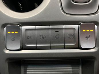 Hyundai Kona 39kWh Premium (10.5kW Charger) (136 ps) - KEYLESS ENTRY