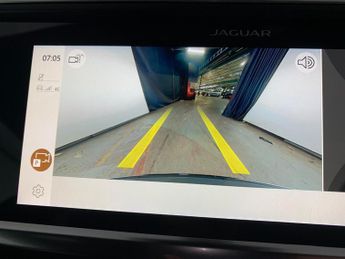Jaguar I-PACE 400 90kWh R-Dynamic HSE Black 4WD (400 ps) - CARPLAY - KEYLESS E