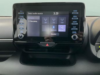 Toyota Yaris 1.5 VVT-h Icon E-CVT (116 ps) - BLUETOOTH - DRIVING MODES