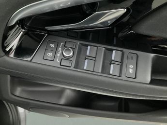 Land Rover Range Rover Evoque 2.0 D165 MHEV R-Dynamic 4WD (163 ps) - CRUISE - PADDLE SHIFT - 1