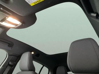 Volvo C40 Recharge 69kWh Plus (231 ps) - CARPLAY - KEYLESS ENTRY - AUTO PA