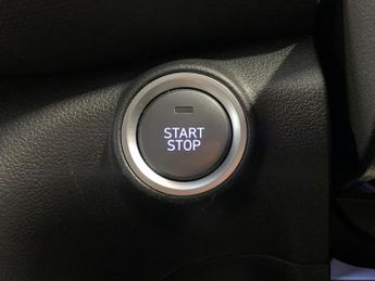 Hyundai Kona 39kWh Premium (10.5kW Charger) (136 ps) - KEYLESS ENTRY