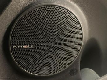 Hyundai Kona 39kWh Premium (10.5kW Charger) (136 ps) - KEYLESS ENTRY