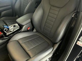 BMW iX3 80kWh M Sport (286 ps) - DRIVING ASSISTANT - PARK ASSIST - REVER