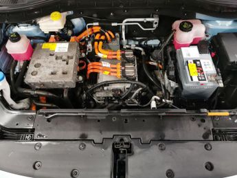 MG MG ZS 44.5kWh Exclusive (143 ps) - KEYLESS ENTRY - REVERSE CAM - NAV