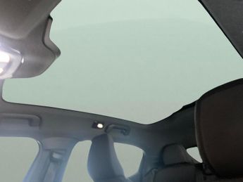 Polestar Polestar 2 Dual Motor 78kWh Long Range Plus Pilot Fastback 4WDE (408 ps) - 