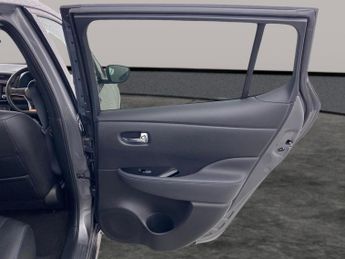 Nissan Leaf 40kWh N-Connecta (150 ps) - LANE DEPARTURE  - CRUISE - HALF LEAT